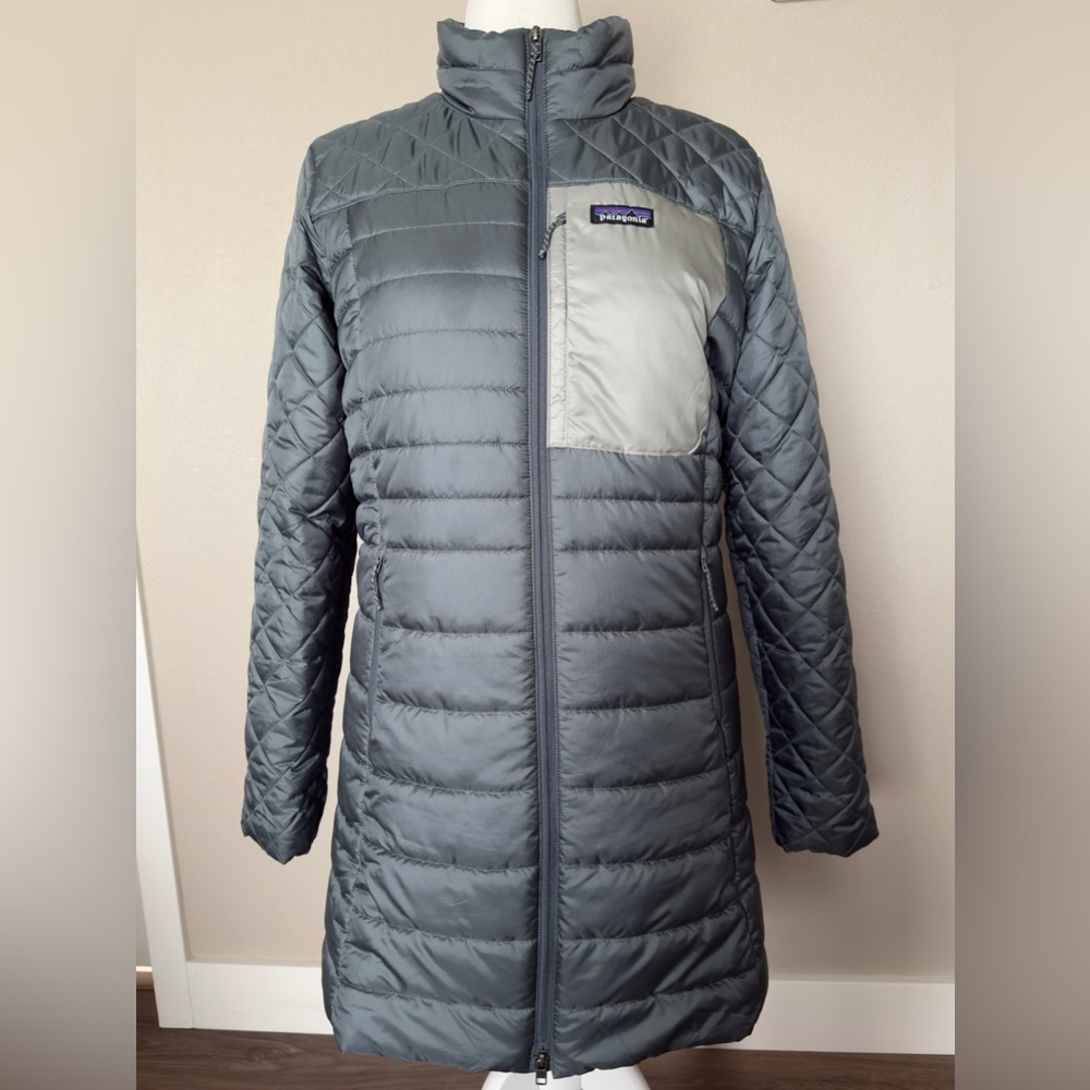 Patagonia Women’s Radalie Parka in Dark Teal/Gray (Large)